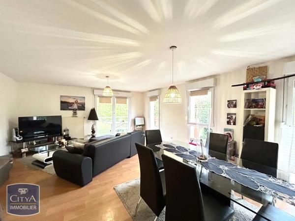 Appartement à louer 3 pièces 89.75m²