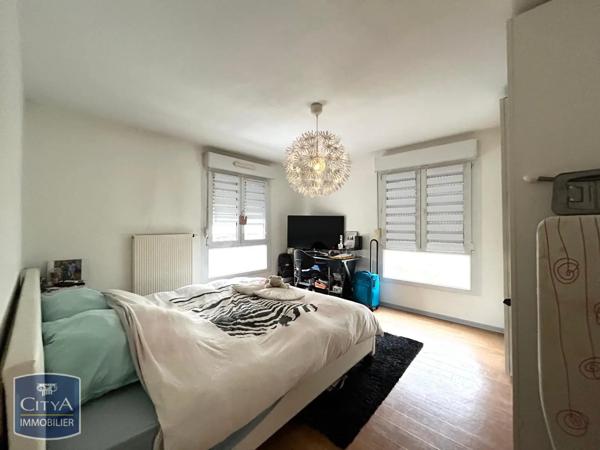 Appartement à louer 3 pièces 89.75m²