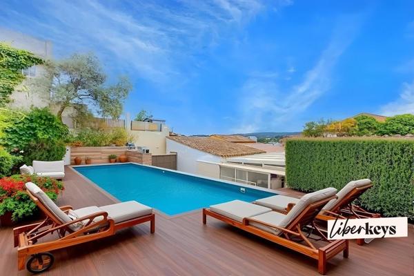 Maison de 157m² avec Piscine à Débordement – 11ème Arrondissement de Marseille