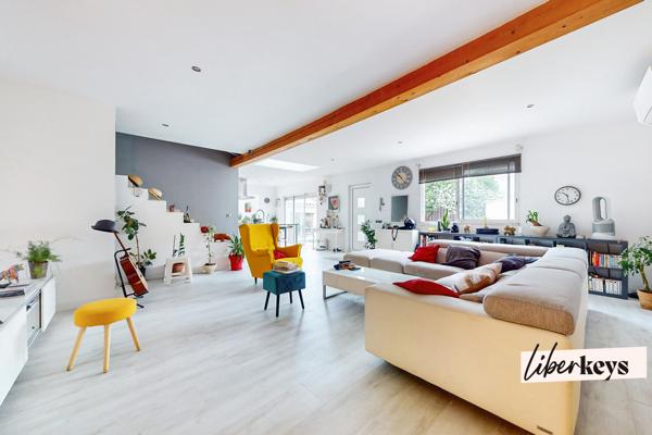 Maison de 157m² avec Piscine à Débordement – 11ème Arrondissement de Marseille