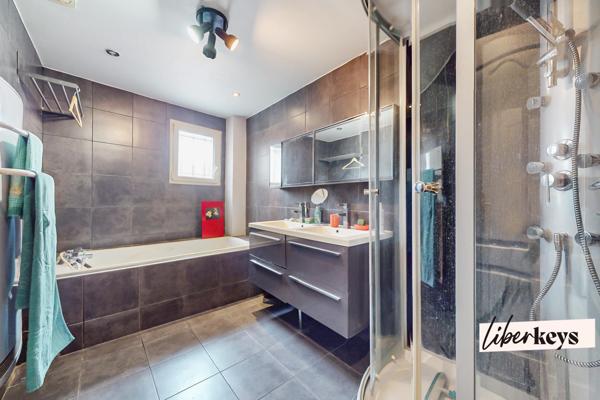 Maison de 157m² avec Piscine à Débordement – 11ème Arrondissement de Marseille