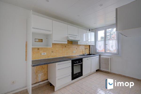 Spacieux 5 pièces de 80 m2 avec balcon