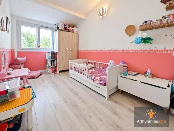 Vente                                                      Maison
                        
                     4 pièces                      78 m2                     à Bondoufle