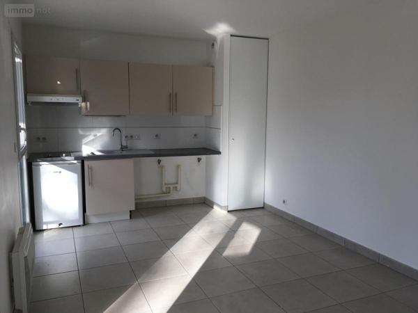 Appartement à louer à Orvault en Loire-Atlantique (44700), ref : 44028-L169