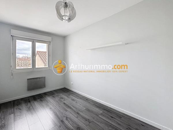 Location Appartement 3 pièces 66 m2 à Bourgoin-Jallieu