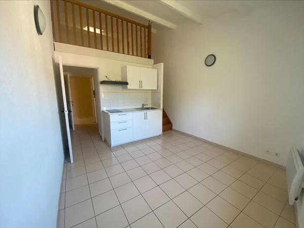 Appartement Gardanne 1 pièce(s) 30.37 m2