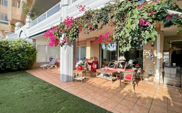 Appartement à vendre    3 pièces • 71,04 m2 Golfe Juan - Vallauris