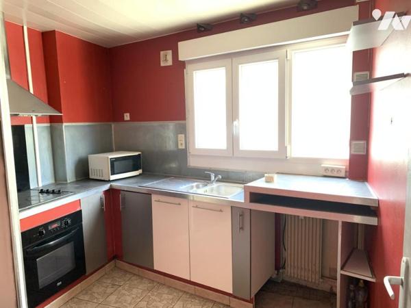 APPARTEMENT DE TYPE 3/ COURLANCY-PORTE DE PARIS 