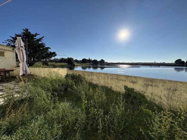 Maison  7 pièce(s)  6 chambre(s)  171 m²