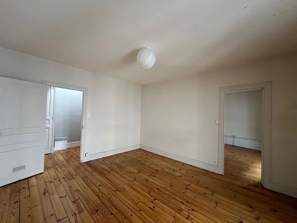 Appartement 2 pièce(s) 1 chambre(s) 47 m²