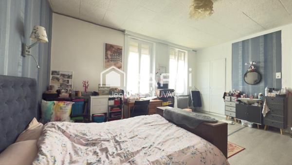 Gde maison poss 10 ch + jardin  – Idéal investisseur