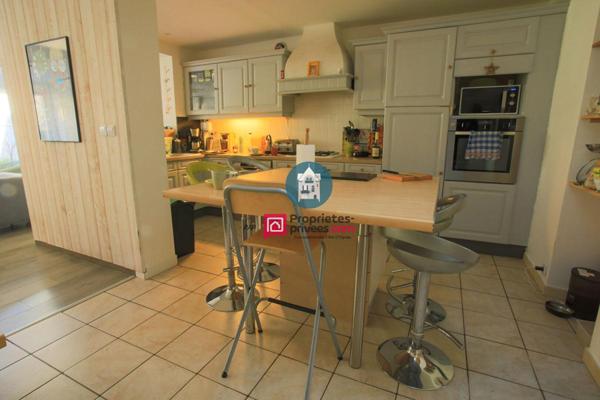 Votre agence "Propriétés-Privees. Com" vous propose :