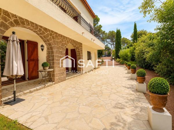 Villa familiale de 157m² au calme à Saint-Raphaël