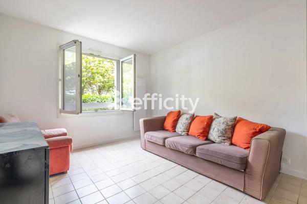 Appartement
         2 pièces
        - 45 m² Exclusivité 170 000 € *