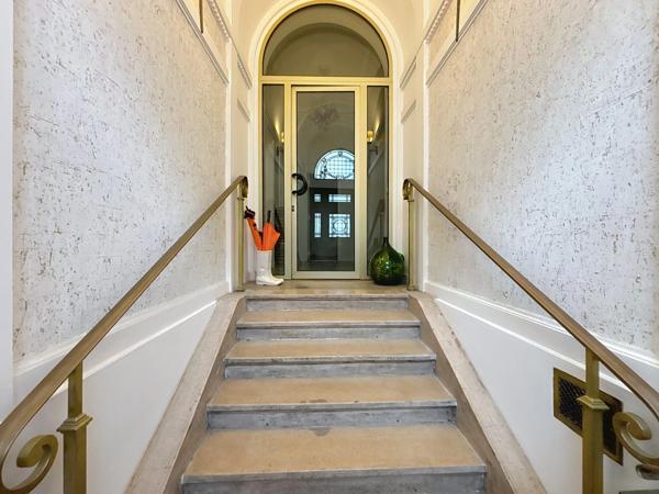 Maison à vendre 15 pièces REIMS (51)