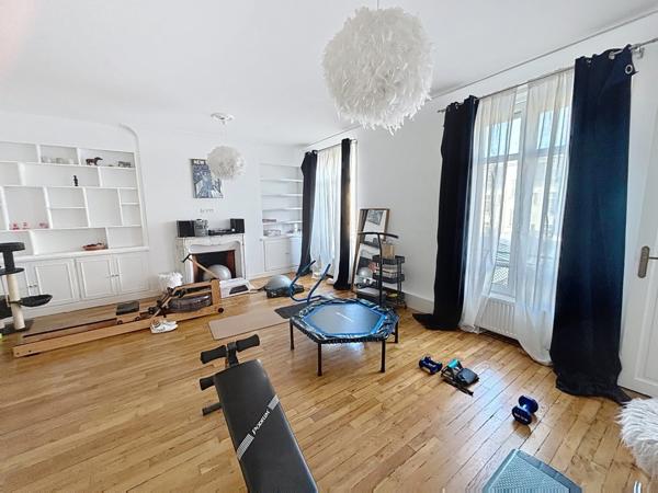 Maison à vendre 15 pièces REIMS (51)