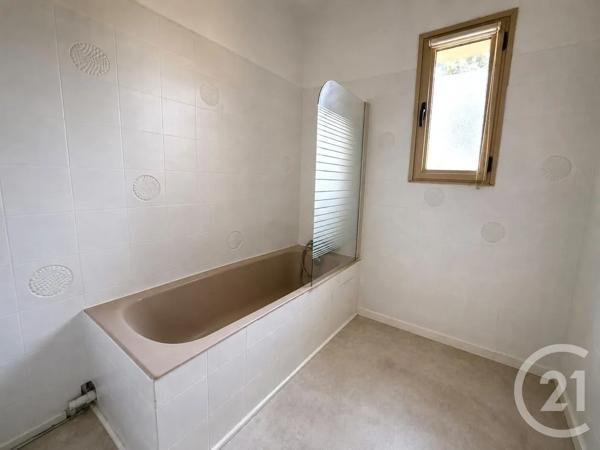 Appartement à vendre  3 pièces - 84 m 2   SAN MARTINO DI LOTA  - 202
