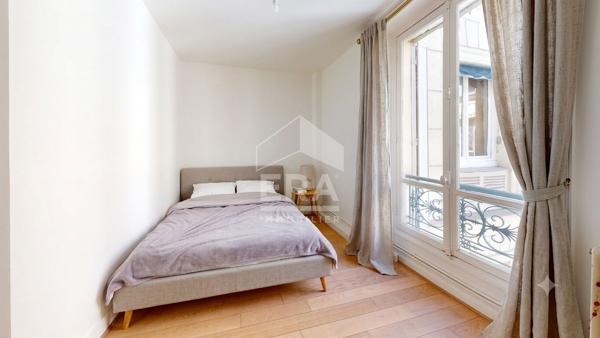 Secteur Saint-Augustin / Gare Saint-Lazare - 3 pièces - 2 chambres - 56.25 m2