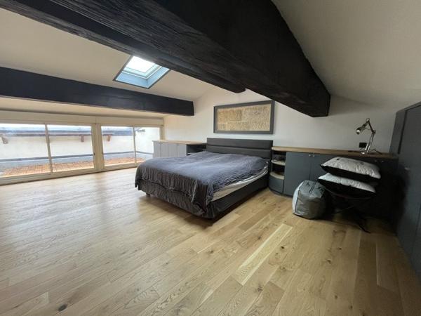 Appartement à louer |  Bordeaux |  2 pièces | 85 m²