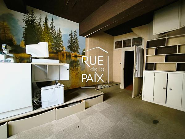 79200 PARTHENAY Ensemble immobilier à Parthenay - 287 m²