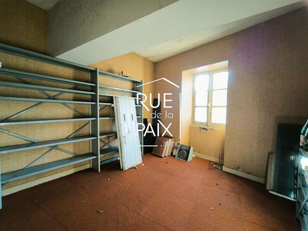 79200 PARTHENAY Ensemble immobilier à Parthenay - 287 m²