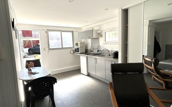 Appartement à louer    1 pièce •  Dax