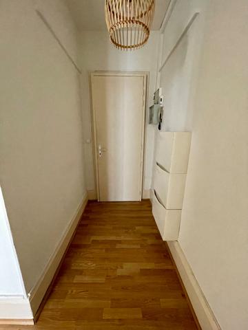 Appartement 2 pièce(s) 63.08 m2 PROCHE PLACE CARNOT NANCY