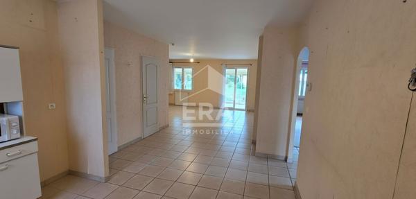 Maison Montpon Menesterol 4 pièce(s) 87.8 m2