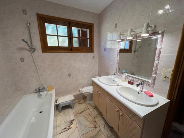 Maison Arconsat 5 pièce(s) 112 m2