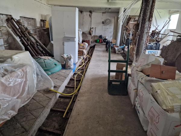 Dpt Vosges (88), à vendre secteur VITTEL de village T6 de 324 m2 + HANGAR / 1500 m2 TERRAIN