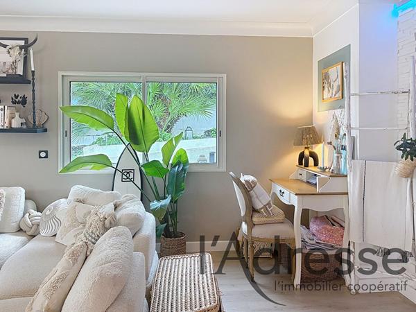 COUP DE COEUR ! Quartier Minelle, villa 5 pièces 202 m2 avec piscine !