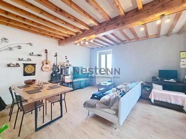 Exclusivité: Maison au charme de l'ancien 4 chambres avec Jardin et Terrasse à Chavanoz