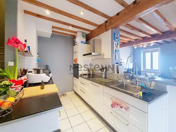 Exclusivité: Maison au charme de l'ancien 4 chambres avec Jardin et Terrasse à Chavanoz