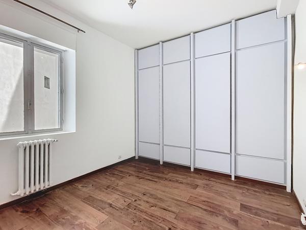 Marseille (13007) Vue directe Vieux-Port – Appartement traversant de 130 m² avec garage en sus