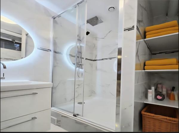 Puteaux (92800) IMMEUBLE / MAISON - PUTEAUX / LES BERGERES 350 m² Garage et 2 parking