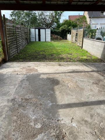 Maison individuelle mitoyenne 2 côtés d'environ 106m2 sur un terrain de 328m2 située à KESKASTEL