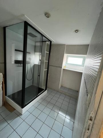 Maison individuelle mitoyenne 2 côtés d'environ 106m2 sur un terrain de 328m2 située à KESKASTEL