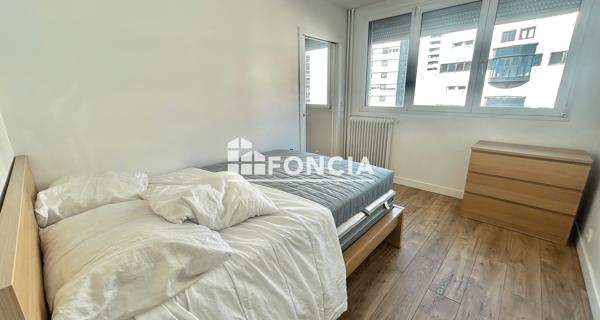 Location Appartement 2 pièces 31.53 m² - Montrouge 92120