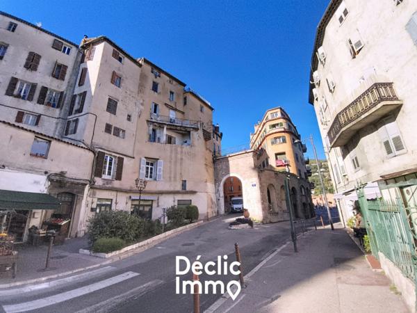 Vente appartement Grasse, 82m² 3 pièces 159 900€ avec terrasse