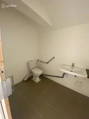 Local commercial de 70 m² à L’Isle-Jourdain