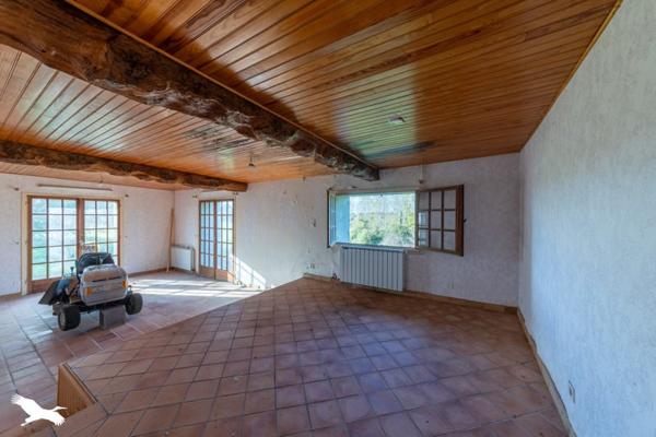 Maison à vendre |  Saint-Sardos |  5 pièces | 205 m²