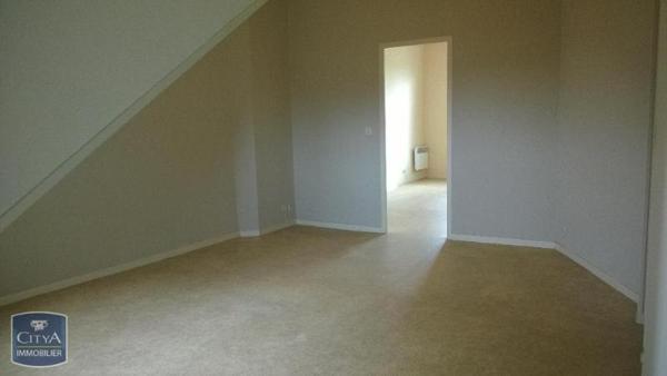 Appartement à louer 3 pièces 80.91m² Angers (49100)