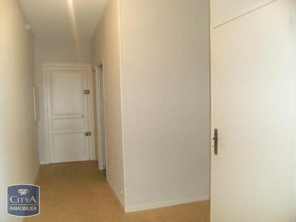 Appartement à louer 3 pièces 80.91m² Angers (49100)