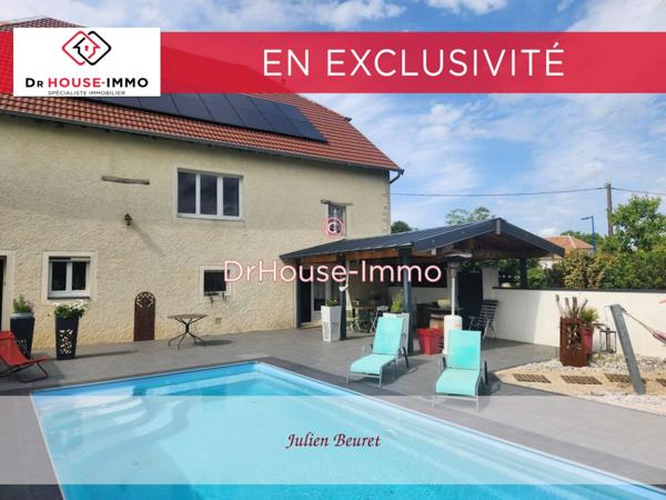 Maison à vendre 10 pièces de 234 m²