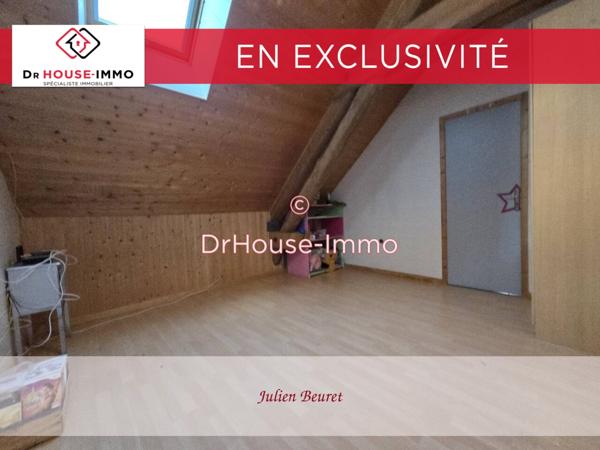 Maison à vendre 10 pièces de 234 m²