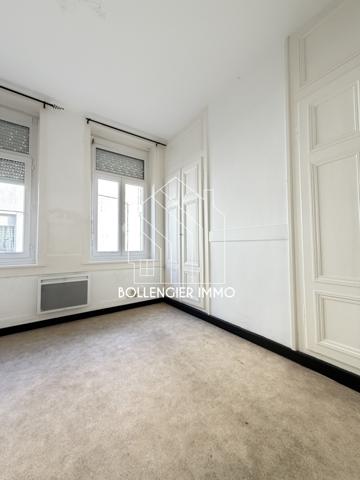 Maison 6 pièce(s) 3 chambre(s) 121 m²
