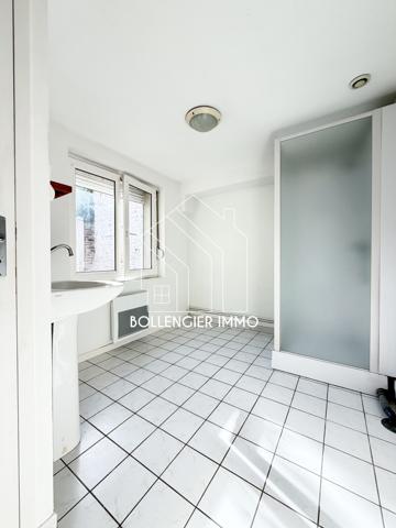 Maison 6 pièce(s) 3 chambre(s) 121 m²