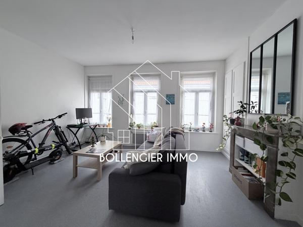 Maison 6 pièce(s) 3 chambre(s) 121 m²