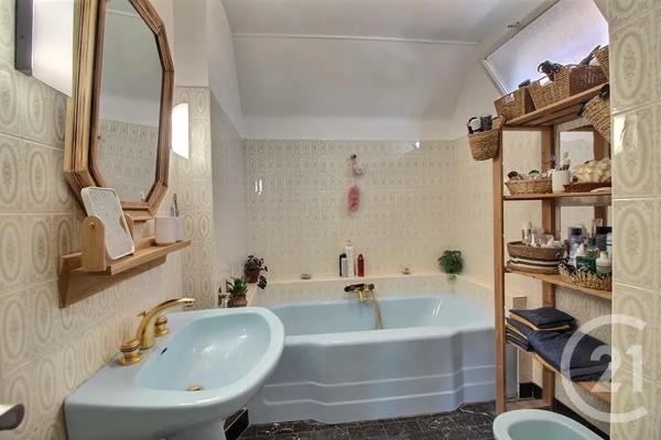 Maison à vendre  6 pièces - 170 m 2   ROSNY SOUS BOIS  - 93