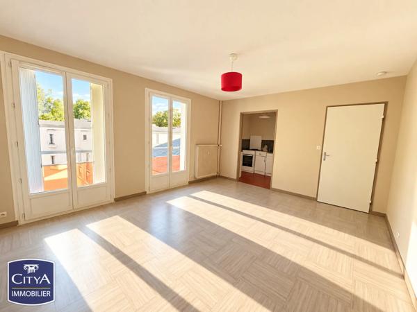Appartement à vendre 1 pièce 32.24m² Bourges (18000)